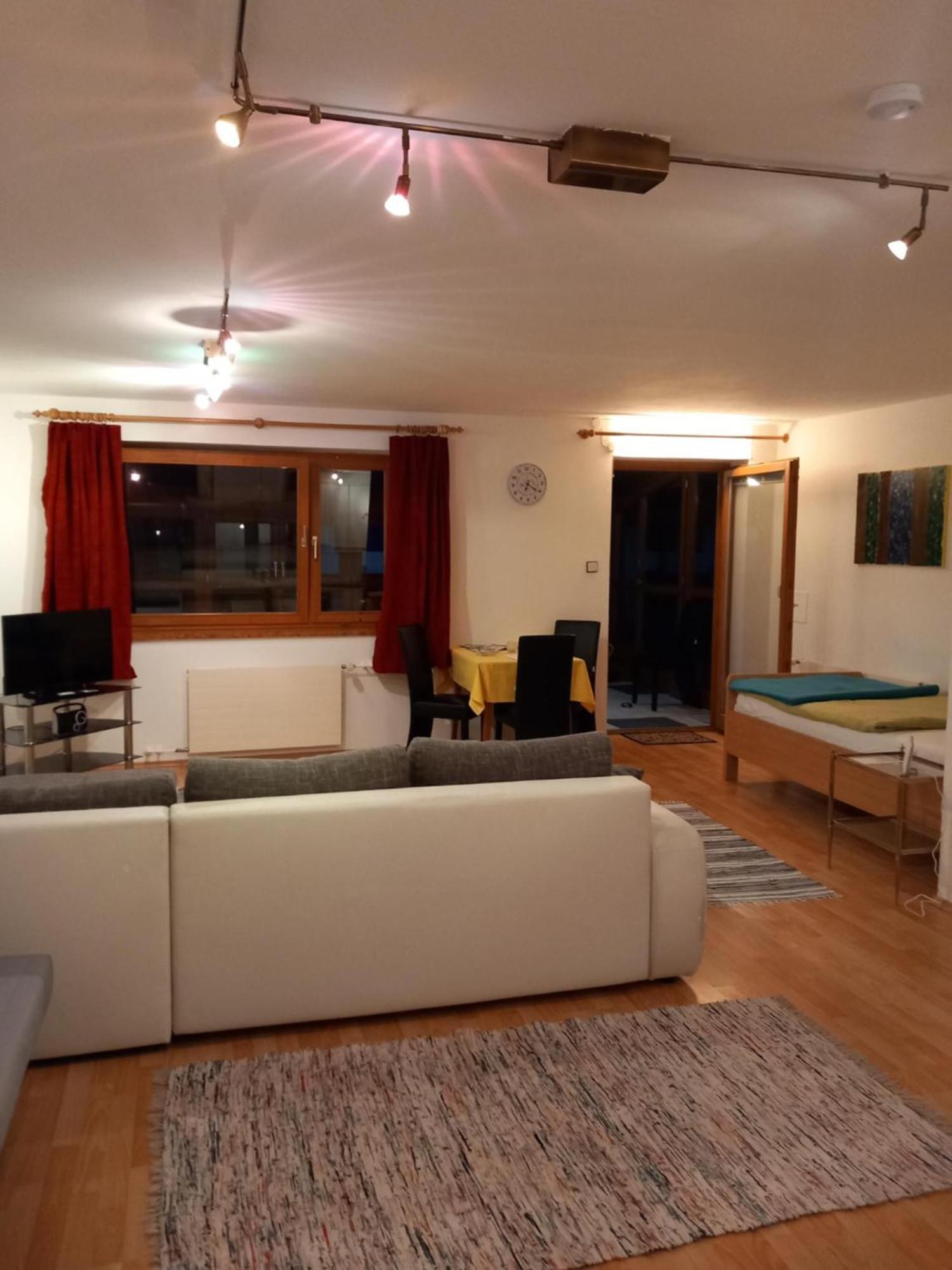 Landhaus-Koenigsberg, Vorberg 360 Ebenguetlweg ラムサウ・アム・ダッハシュタイン エクステリア 写真